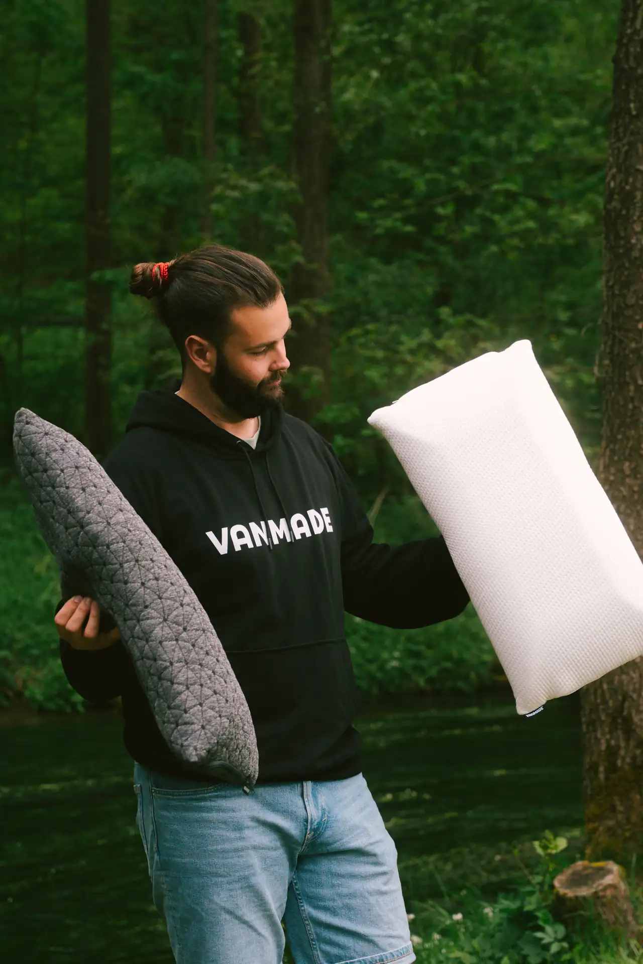 Vanmade Nackenkissen black and white