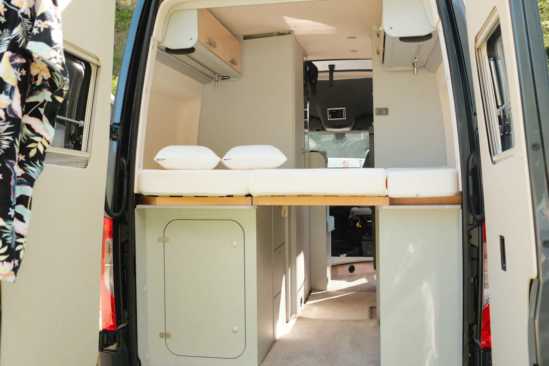 Vanmade Nackenkissen White Matratze